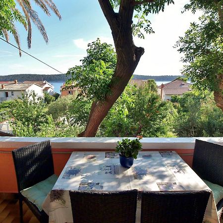 Barbat na Rabu Apartments Zdenka - Garden Terrace מראה חיצוני תמונה
